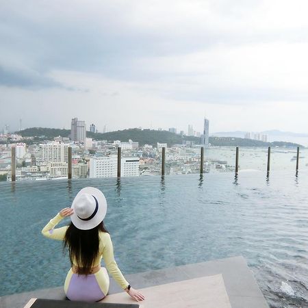 Llx Apartments At The Base Condo Pattaya Εξωτερικό φωτογραφία