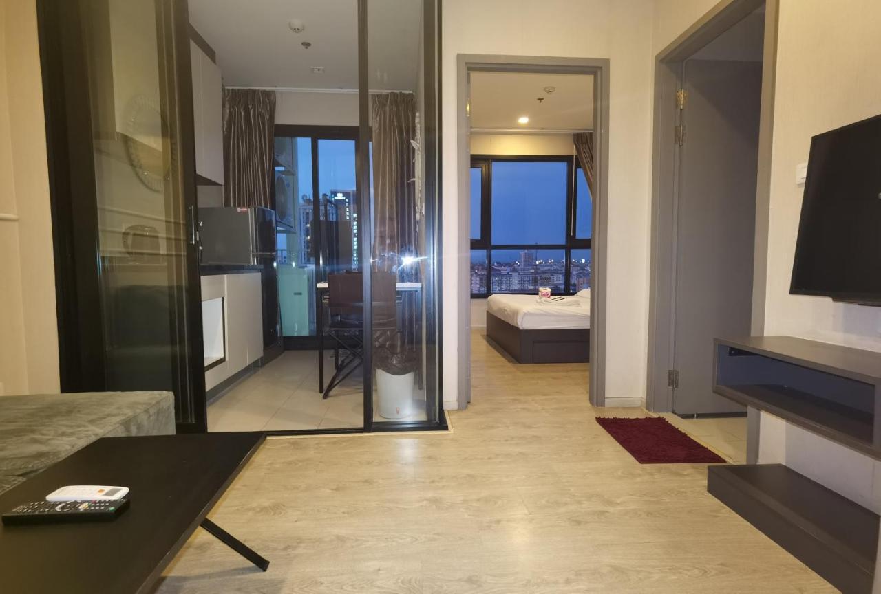 Llx Apartments At The Base Condo Pattaya Εξωτερικό φωτογραφία