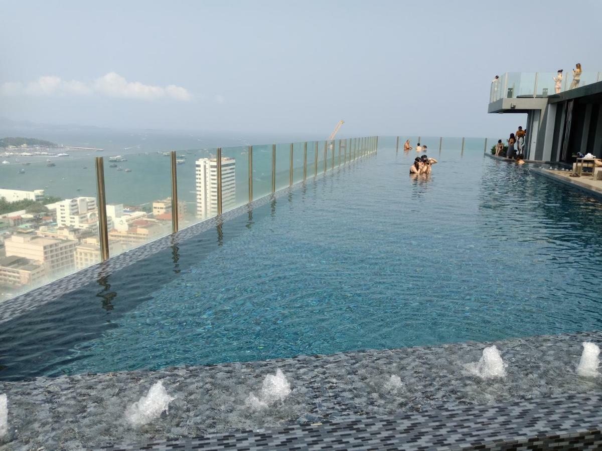 Llx Apartments At The Base Condo Pattaya Εξωτερικό φωτογραφία