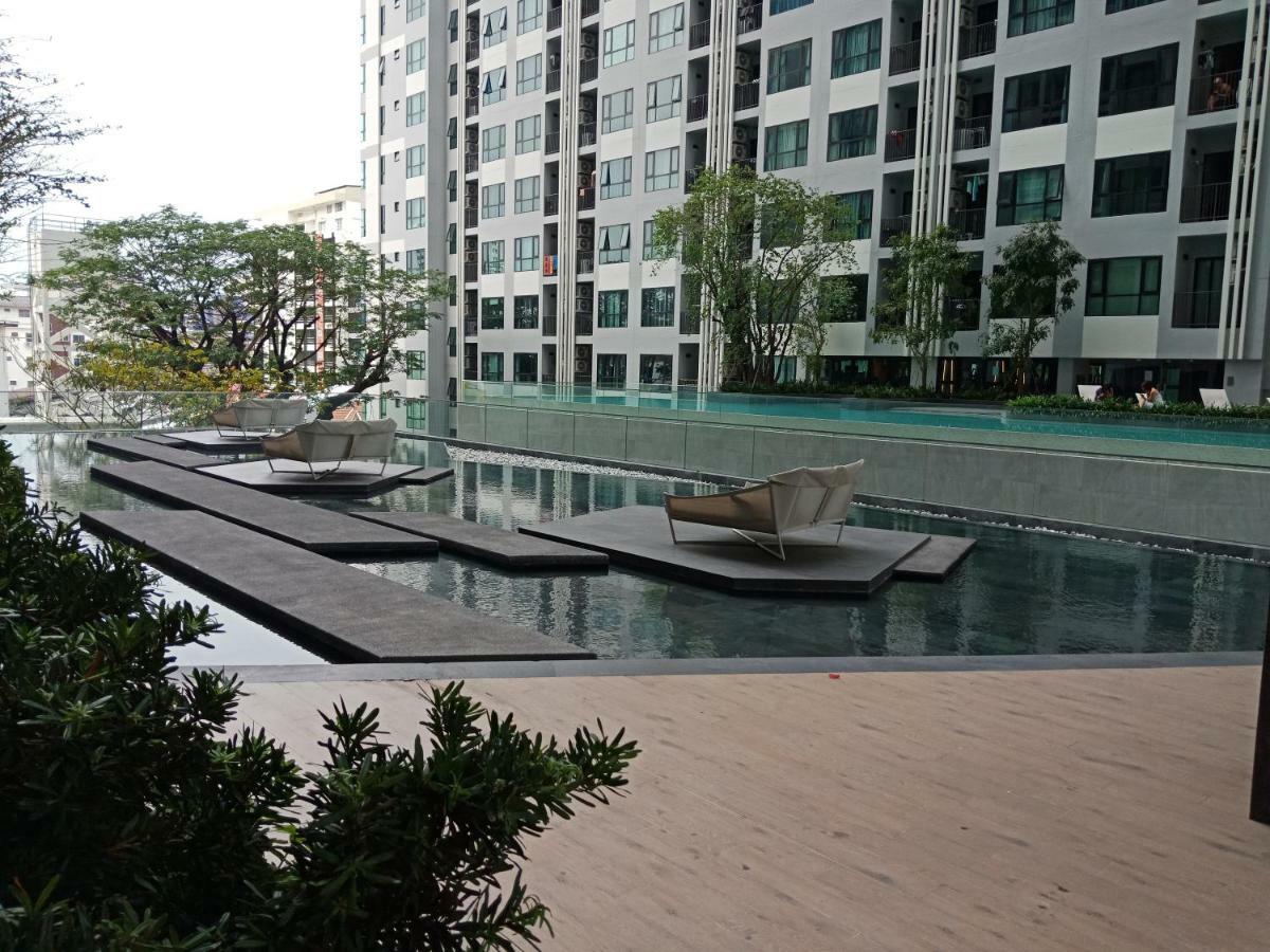Llx Apartments At The Base Condo Pattaya Εξωτερικό φωτογραφία